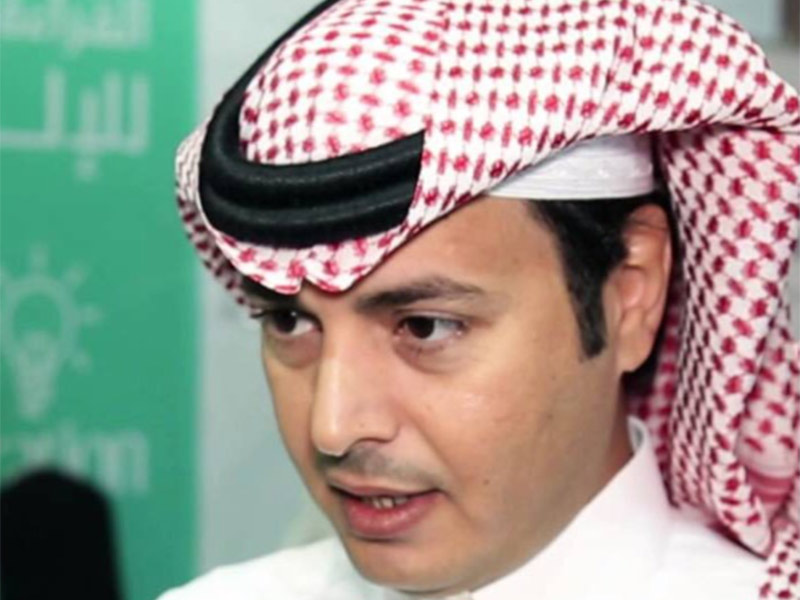 فيديو يظهر تغييرًا كبيرًا في شكل الشاعر عبد الرحمن الشمري